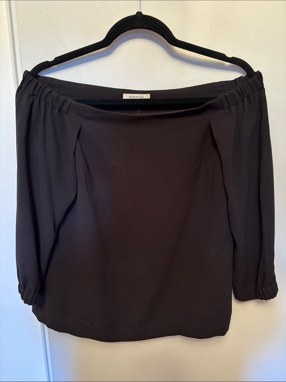 Babaton Black Off-Shoulder Long Sleeve Blouse